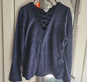 Elegant Navy Crisscross Long Sleeve Blouse